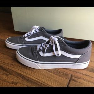 Men’s Vans Ward size 9 M